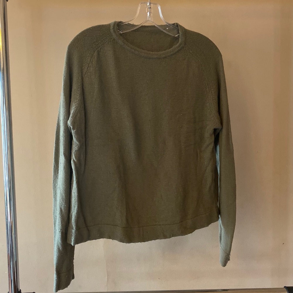 Brandy Melville sweater